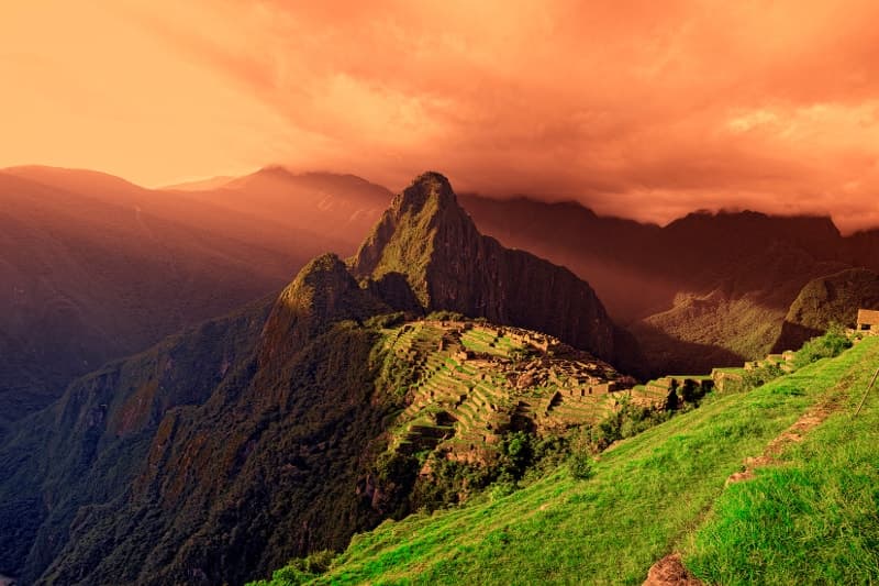 Il tramonto a Machu Picchu.